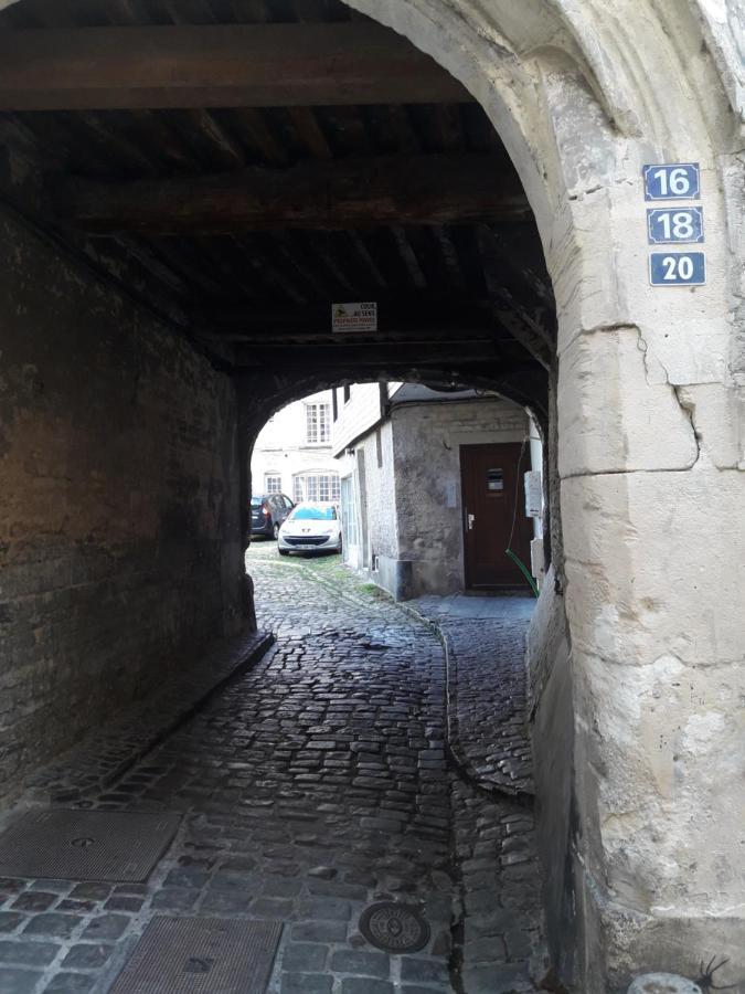 Apartmán Souplex De La Rue Froide Caen Exteriér fotografie